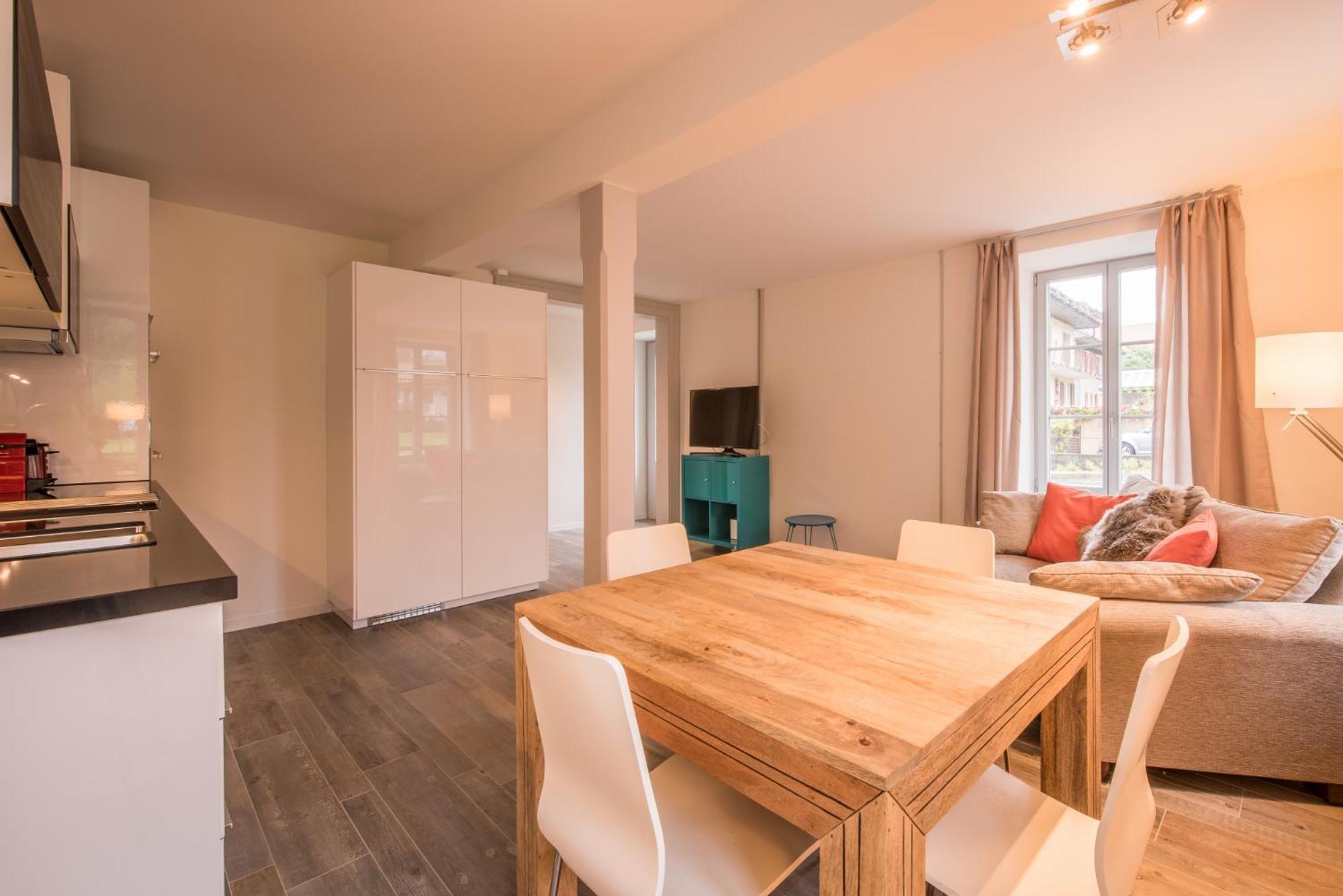 Dependance Ost Apartment Интерлакен Екстериор снимка